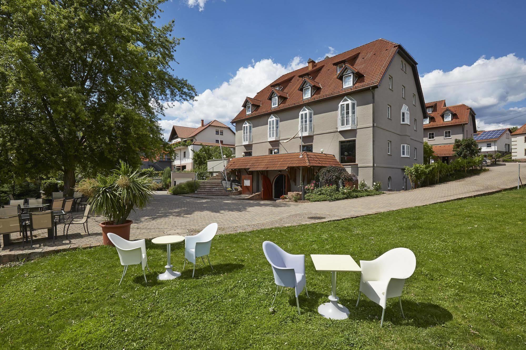 Consulat Des Weins Hotel Sankt Martin Luaran gambar